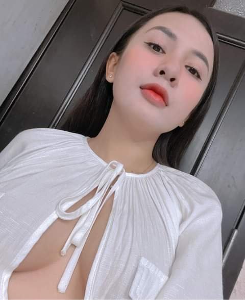 Asian Vietnamese Girl - Kiều Max #6ZM0AVMv