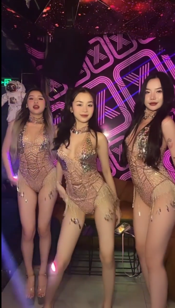 Asia Clubbing Experience - Vietnam's Best Sluts 50 Likes for more #pL2iJRQ4