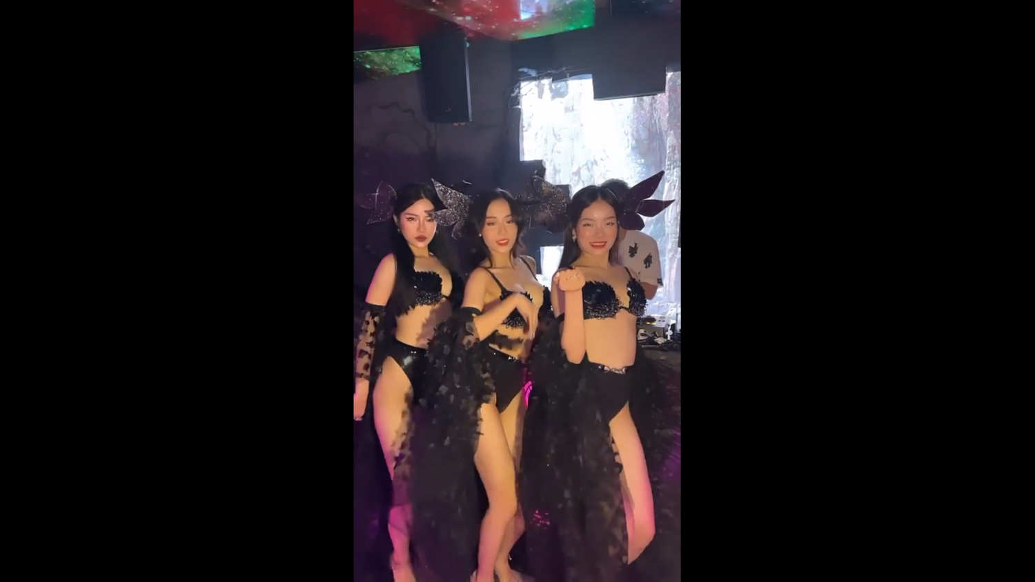 Asia Clubbing 💃 Triple Threat - Viet ABG Part 2 #YsmSq4iH
