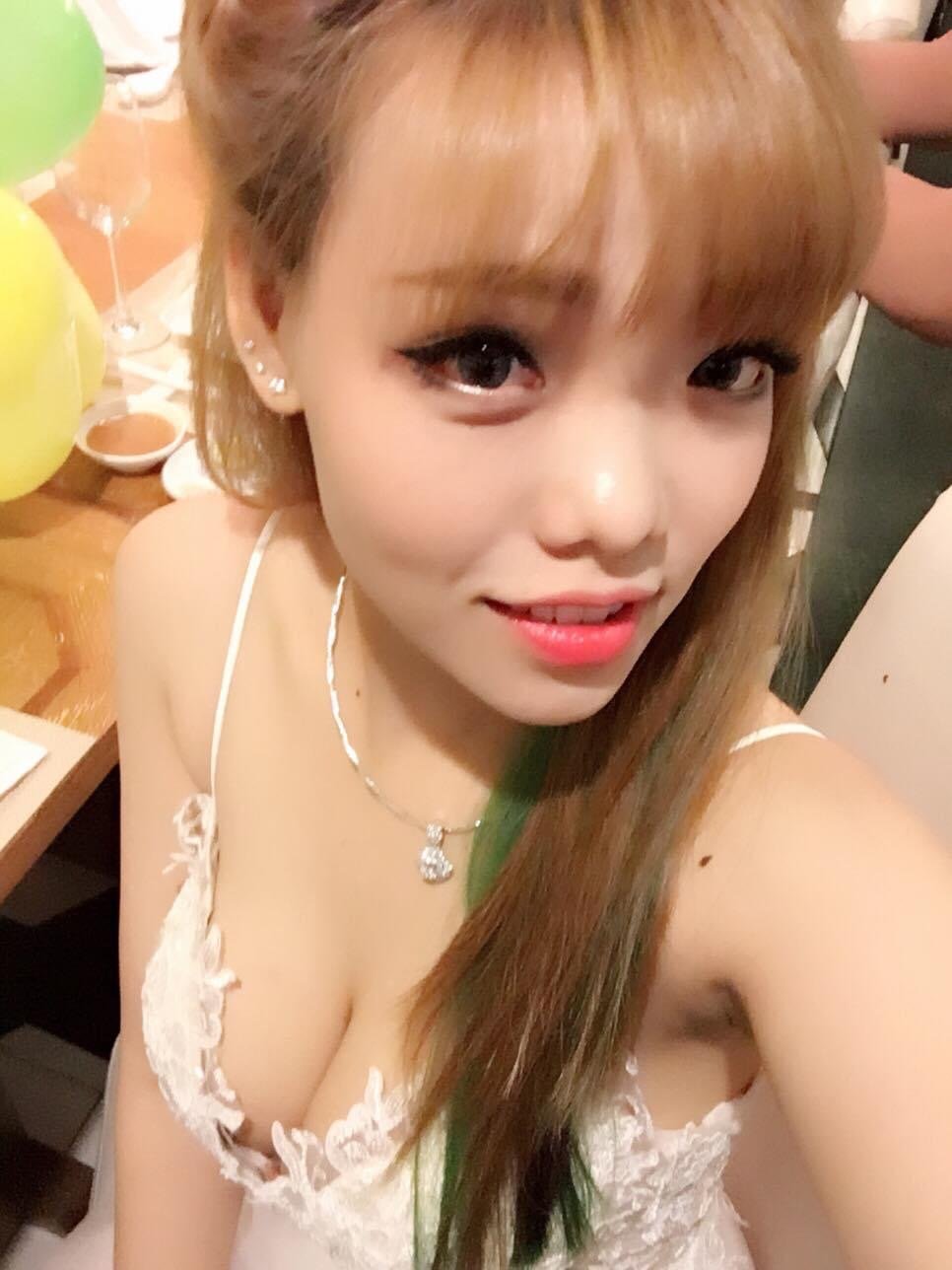 Slutty Single Mom Meet Up & Hook Up For Money. Exposed Petite 32yo Vietnamese Hoe Ngan Tran. #YjvKJxjq