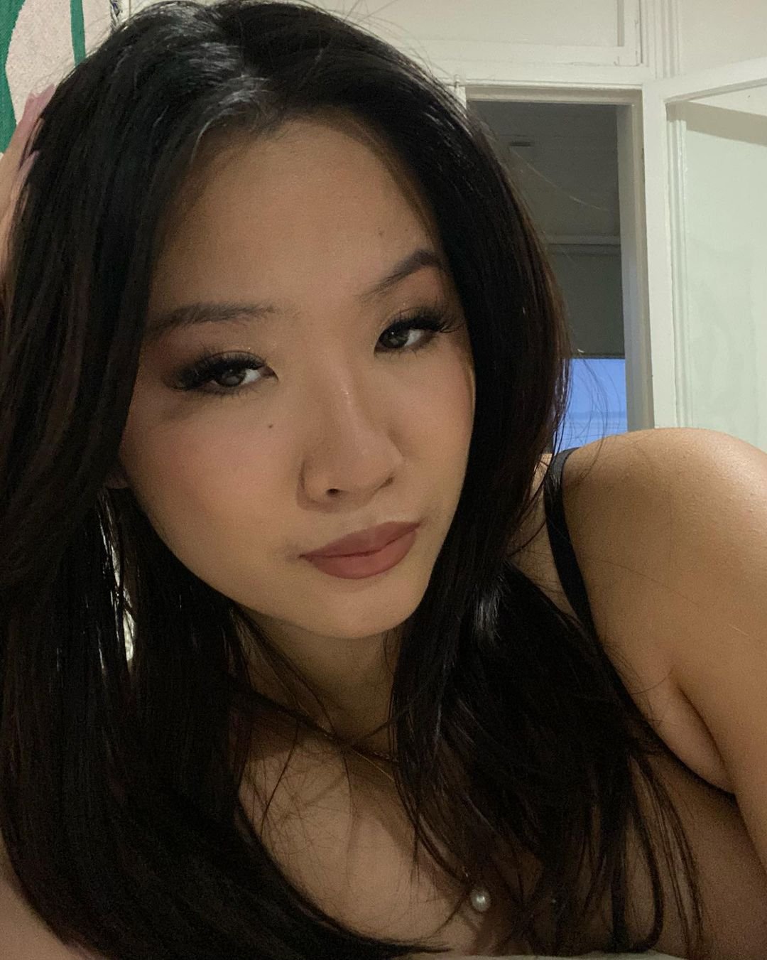 Curvy Viet Loves Getting Doggied By Her Hookup #PAZjydra