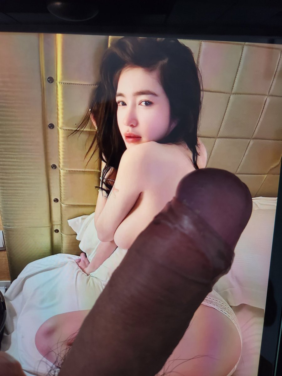 Bắn tinh Ellyyy Trầ.n con đĩ showbiz nứng lồ.n. Cumtribute vietnamese #nNlKyddE